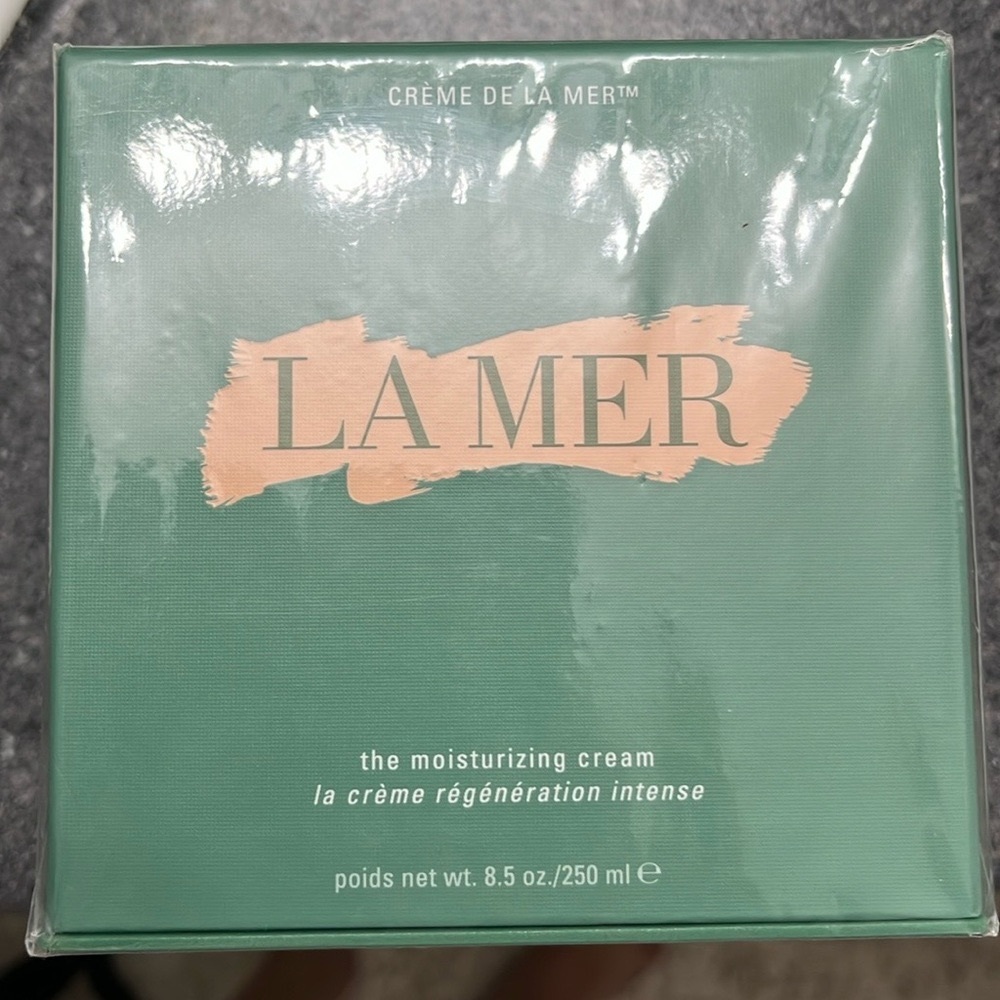 8.5 Ounces, La Mer extremely large size